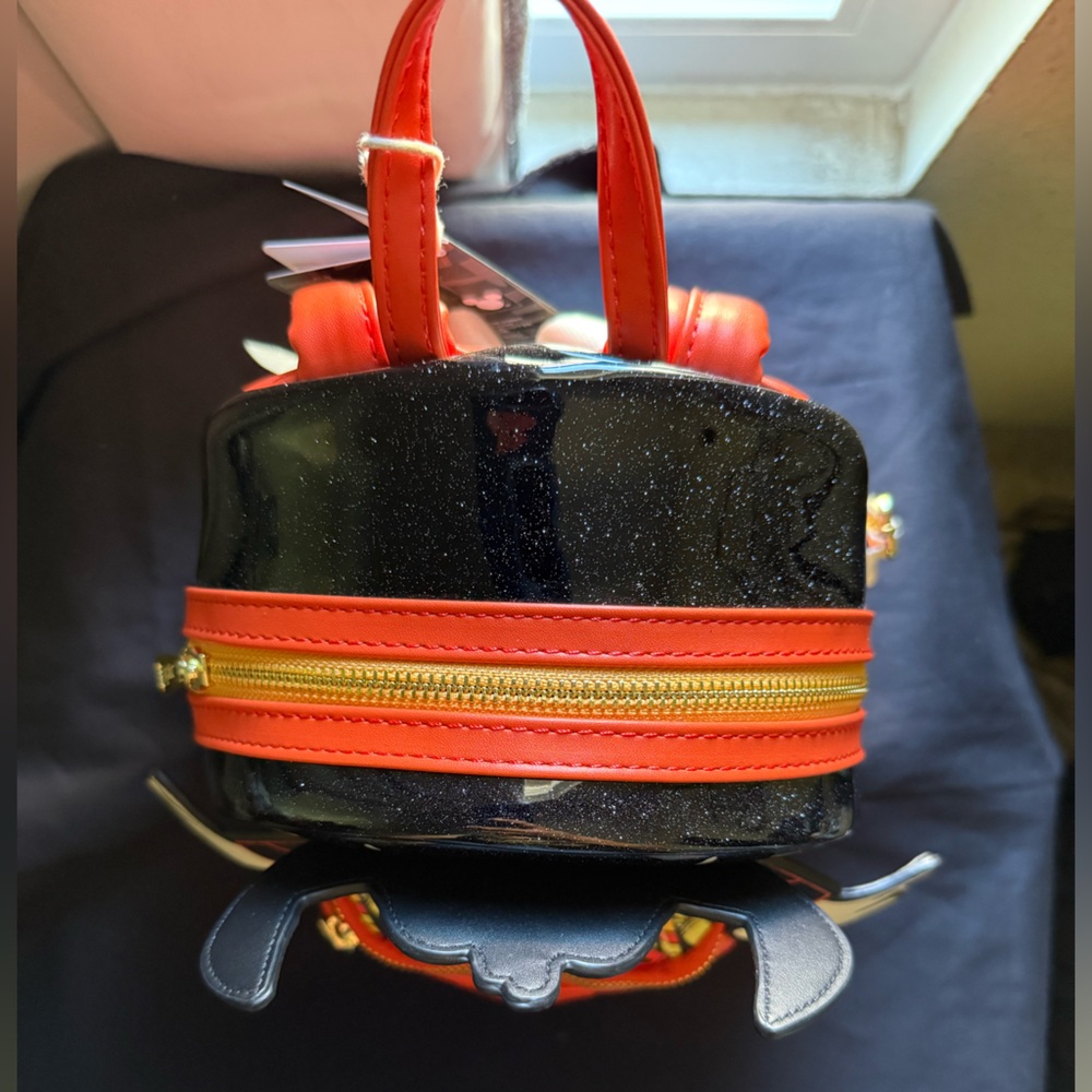 Loungefly Disney Donald Duck Vampire Costume 10” Mini Backpack-NWT - Picture 2 of 11